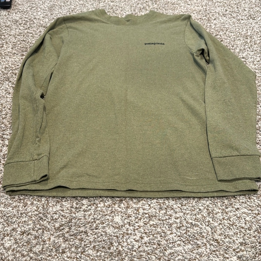 Patagonia Long Sleeve TShirt.
